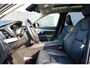 Volvo XC90 T8 Automaat AWD Ultra Dark | Verwarmbare voorstoelen | Massagefunctie voorstoelen | Verwarmbare achterbank | Verwarmbaar stuurwiel | Panoramisch Schuif-/kanteldak | Luchtvering | Semi- Elektrische Trekhaak | Bowers & Wilkins Audio | Zonneschermen Zijruiten Achter