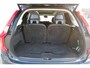 Volvo XC90 T8 Automaat AWD Ultra Dark | Verwarmbare voorstoelen | Massagefunctie voorstoelen | Verwarmbare achterbank | Verwarmbaar stuurwiel | Panoramisch Schuif-/kanteldak | Luchtvering | Semi- Elektrische Trekhaak | Bowers & Wilkins Audio | Zonneschermen Zijruiten Achter