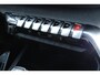 Peugeot 3008 1.6 HYbrid4 300 Première | Adaptieve Cruise | Trekhaak | Navi | Elektr. klep | Keyless | Carplay | Alcantara | LED | Dodehoek | Camera