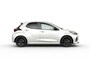 Mazda 2 Hybrid 1.5 Homura Plus / Northern White Pearl / Sportief zwart kunstleder