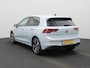 Volkswagen Golf 1.5 eHybrid Life Edition 204 PK | Automaat | Climatronic | Stoel- en stuurverwarming | Adaptieve Cruise Control | Lane Assist | Achteruitrijcamera | Voorruit verwarmbaar | 18 inch Catania velgen |
