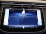 Mercedes-Benz E-klasse 300 e AMG Line | AMG | Panoramadak | Winter pakket | Night pakket | 20 inch |