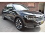 Volkswagen Touareg 3.0 TDI R-Line '19 Pano LED Leder Clima Navi Cruise