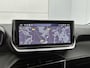 Peugeot 208 Allure Hybrid 110pk Automaat | Navigatie | Climate Control | Cruise Control | Parkeersensoren v+a | Armsteun | Digitaal instrumentenpaneel | Draadloze Apple Carplay / Android Auto | DAB+ radio | All seasonbanden | Led koplampen | Donker getint glas | 16" lichtmetalen velgen |