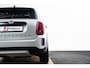 MINI Countryman Cooper SE ALL4 Panoramadak - Head up - Parking/Driving Assistant - Comfort acces - Cruise control - Elektrisch verwarmbare voorstoelen - Elektrische Achterklep - Elektrisch inklapbare buitenspiegels -