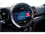 MINI Countryman Cooper SE ALL4 Panoramadak - Head up - Parking/Driving Assistant - Comfort acces - Cruise control - Elektrisch verwarmbare voorstoelen - Elektrische Achterklep - Elektrisch inklapbare buitenspiegels -