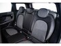 MINI Countryman Cooper SE ALL4 Panoramadak - Head up - Parking/Driving Assistant - Comfort acces - Cruise control - Elektrisch verwarmbare voorstoelen - Elektrische Achterklep - Elektrisch inklapbare buitenspiegels -