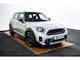 MINI Countryman Cooper SE ALL4 Panoramadak - Head up - Parking/Driving Assistant - Comfort acces - Cruise control - Elektrisch verwarmbare voorstoelen - Elektrische Achterklep - Elektrisch inklapbare buitenspiegels -