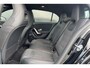 Mercedes-Benz A-klasse A 200 Automaat AMG Line | Advantage Pakket | Stoelverwarming | LED | Parktronic | Camera | Spiegelpakket | Zitcomfortpakket | Licht en Zichtpakket