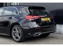 Mercedes-Benz A-klasse A 200 Automaat AMG Line | Advantage Pakket | Stoelverwarming | LED | Parktronic | Camera | Spiegelpakket | Zitcomfortpakket | Licht en Zichtpakket
