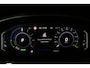 Volkswagen Arteon Shooting Brake 1.4 TSI eHybrid 218PK R-Line Business+ | Navi | Adaptive Cruise | Trekhaak Uitklapbaar | Standkachel | Camera | 3-Zone Clima | Parkeersensoren V+A | Stoelverwarming V+A | Stuurverwarming | Elektrische Achterklep | Keyless | Virtual | 18" Lichtmetaal | Metallic |