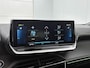 Peugeot e-2008 EV GT 50 kWh 136 pk | Navigatie | Elektrisch Glazen Panoramadak | Achteruitrijcamera | Sportstoelen | LED Koplampen | Keyless Start | Dodehoek Detectie | Adaptieve Cruise Control | 18" Lichtmetalen Velgen | Apple Carplay/Android Auto |