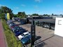 Peugeot 208 Allure Hybrid 100 pk Automaat | Navigatie | Parkeersensoren Voor en Achter | LED Koplampen | DAB Ontvanger | Lederen Stuurwiel | Climate Control | Cruise Control | 16" Lichtmetalen Velgen | Apple Carplay/Android Auto |