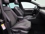 Volkswagen Passat Variant 1.5 TSI R-Line Business + AUTOMAAT | Panoramadak | Navigatie | Achteruitrijcamera | Apple Carplay | Adaptieve Cruise Control | Elektr. achterklep | Harman Kardon Soundsystem | Stoelverwarming |