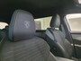 Peugeot e-5008 GT 73 kWh | 360 graden camera | Voorstoelen verwarmd | Climate control | Apple Carplay/Android Auto