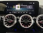 Mercedes-Benz B-klasse 180 Business Solution AMG | Panoramadak | Trekhaak | Carplay | 177 PK