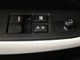 Suzuki Swift 1.0 Select | Apple Carplay / Android Auto (Navigatie) | Camera | LM velgen | Airco | Stoelverwarming |