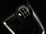Suzuki Swift 1.0 Select | Apple Carplay / Android Auto (Navigatie) | Camera | LM velgen | Airco | Stoelverwarming |