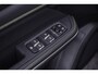 Lynk & Co 01 1.5 Core | Camera achterzijde | 19" Lichtmetalen velgen | Stoelverwarming | Adaptieve cruise controle