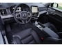 Volvo XC90 2.0 T8 Plug-in hybrid AWD Ultra Dark | Luchtvering | Panoramadak | Geventileerde voorstoelen met massagefunctie | Trekhaak semi electrisch inklapbare kogel | Bowers en Wilkins