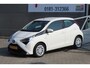 Toyota Aygo 1.0 VVT-i x-play limited Navigatie/Achteruitrijcamera/Apple carplay/Airco/Bluetooth/Toerenteller/Multifunctioneel stuurwiel/LED koplampen/Elektrisch verstelbare spiegels/Elektrische ramen.