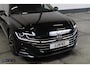Volkswagen Arteon Shooting Brake 2.0 TSI R-Line | Pano IQ 360º Trekh. ACC BTW HuD Massage Sfeer Keyless DCC