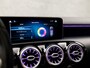 Mercedes-Benz A-klasse 220 AMG Sport 191Pk Automaat (SCHUIFDAK, SFEERVERLICHTING, APPLE CARPLAY, GROOT NAVI, LEDER/ALCANTARA, STOELVERWARMING, WIDESCREEN, CAMERA, NIEUWSTAAT)
