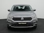 Volkswagen T-Roc 1.5 TSI Style 150PK AUTOMAAT | NAVIGATIE | CLIMATE CONTROL | PARKEERSENSOREN