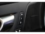 Volvo XC60 T8 Recharge AWD Ultimate Dark Volvo XC60 T8 Plug-in hybrid AWD Ultimate Dark - LONG RANGE - Panorama/schuifdak - IntelliSafe Assist & Surround - 360º Camera - Verwarmde voorstoelen, stuur & achterbank - Parkeersensoren voor & achter - Elektr. bedienb. voorstoelen met geheugen - Draadloze tel. lader - Head up display - Extra getint glas - 20' LMV