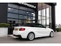 BMW 2-Serie Cabrio 220i M-Sport, 184 PK, Alcantara, LED, *43000km* Nieuwstaat!