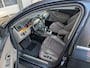 Volkswagen Passat Variant 3.2 V6 Highline 4M / Aut / Xenon / Kanon / RIJKLAAR
