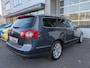 Volkswagen Passat Variant 3.2 V6 Highline 4M / Aut / Xenon / Kanon / RIJKLAAR