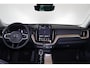 Volvo XC60 T8 Recharge AWD Ultra Dark - LONG RANGE - Panorama/schuifdak - IntelliSafe Assist & Surround - 360º Camera - Harman/Kardon audio - Adaptieve LED koplampen - Verwarmde voorstoelen, stuur & achterbank - Parkeersensoren voor & achter - Elektr. bedienb. voorstoelen met geheugen - Head up display - Draadloze tel. lader - Extra getint glas - 21' LMV