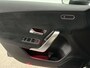 Mercedes-Benz A-klasse 180 AMG | Pano | Sfeer | Virtual | Stoelverw. | Carplay | Cruise | Parkeersens.