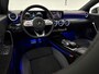 Mercedes-Benz A-klasse 180 AMG | Pano | Sfeer | Virtual | Stoelverw. | Carplay | Cruise | Parkeersens.