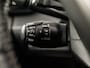 Peugeot 2008 1.2 PureTech Sport Automaat (APPLE CARPLAY, GROOT NAVI, LM VELGEN, SPORTSTOELEN, LED KOPLAMPEN, PARKEERSENSOREN, LANE ASSIST, NIEUWSTAAT)