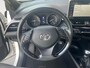 Toyota C-HR 1.8 Hybrid Active | Carplay/Android auto| Keyless entry| Achteruitrijcamera| Adaptieve cruise control| Climate control| Automatische verlichting| Regensensor