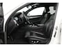 BMW 5-Serie 520i High Executive (PANORAMADAK, H&K, CAMERA, TREKHAAK, STOEL/STUUR VERWARMING, ELEKTR STOELEN, HEAD-UP, NL-AUTO)