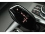 BMW 5-Serie 520i High Executive (PANORAMADAK, H&K, CAMERA, TREKHAAK, STOEL/STUUR VERWARMING, ELEKTR STOELEN, HEAD-UP, NL-AUTO)