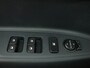 Kia Stonic 1.0 T-GDi MHEV DynamicLine Incl Inruilpremie. LED koplampen - Apple Carplay/Android Auto - Achteruitrijcamera Direct Leverbaar!