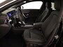 Mercedes-Benz CLA Shooting Brake 180 Star Edition Luxury Line | Trekhaak | Donkergetint glas achter | Verwarmde stoelen vooraan | Parkeerpakket met achteruitrijcamera | KEYLESS GO-comfortpakket | Draadloos oplaadsysteem voor smartphone |