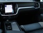 Volvo V60 2.0 B3 R-Design | 20" Polestar | Black optiek | Panoramadak | H&K | Trekhaak