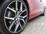 Volvo V60 2.0 B3 R-Design | 20" Polestar | Black optiek | Panoramadak | H&K | Trekhaak