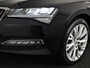 Skoda Superb Combi 1.5 TSI ACT Sportline Business 150 pk Automaat (DSG) | Private lease vanaf 699,-- | Verlengde garantie | Navigatie | Panoramadak | Elektr. trekhaak | Parkeersensoren | Achteruitrijcamera |