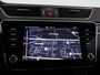 Skoda Superb Combi 1.5 TSI ACT Sportline Business 150 pk Automaat (DSG) | Private lease vanaf 699,-- | Verlengde garantie | Navigatie | Panoramadak | Elektr. trekhaak | Parkeersensoren | Achteruitrijcamera |
