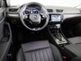 Skoda Superb Combi 1.5 TSI ACT Sportline Business 150 pk Automaat (DSG) | Private lease vanaf 699,-- | Verlengde garantie | Navigatie | Panoramadak | Elektr. trekhaak | Parkeersensoren | Achteruitrijcamera |