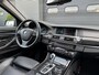 BMW 5-Serie 520i High Executive | Navigatie | Lederen Bekleding | Memory Stoelen | Elektrische Trekhaak | Stoelverwarming |