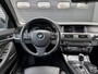 BMW 5-Serie 520i High Executive | Navigatie | Lederen Bekleding | Memory Stoelen | Elektrische Trekhaak | Stoelverwarming |