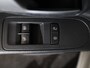 Volkswagen Up! 1.0 BMT move up! 60 pk | Navigatie via App | Airco | Voorstoelen in hoogte verstelbaar | LED dagrijverlichting |