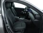 Mercedes-Benz A-klasse 250 e Star Edition | Trekhaak | Dodehoekassistent | Parkeerpakket met Camera | Stoelverwarming | High-performance led-koplampen | Extra USB-poorten | Spiegelpakket | Zitcomfortpakket |